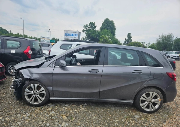 Mercedes-Benz Klasa B cena 37700 przebieg: 56000, rok produkcji 2018 z Krynica-Zdrój małe 232